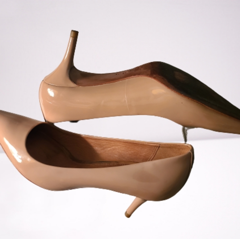 Coach Devon Patent Leather Classic Pumps - Picture 4 of 4
